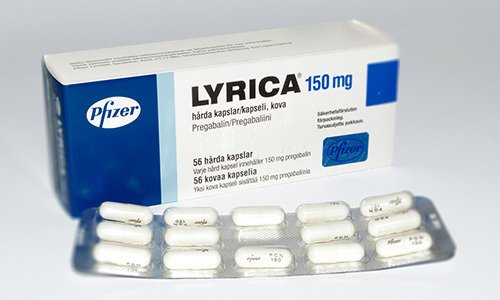 lyrica pill box