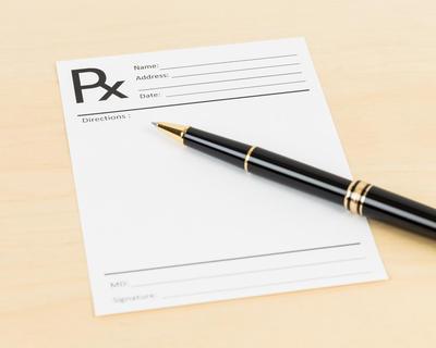 Blank prescriptipn pad - Vicodin is legal in California if lawfully prescribed.