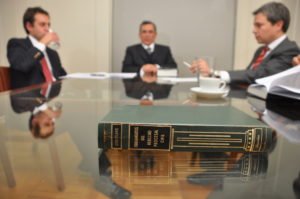 ¿Por qué necesitas tu propio abogado de defensa penal en el condado de Alameda, California?