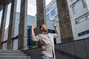 Man on courthouse steps happy to be off probation