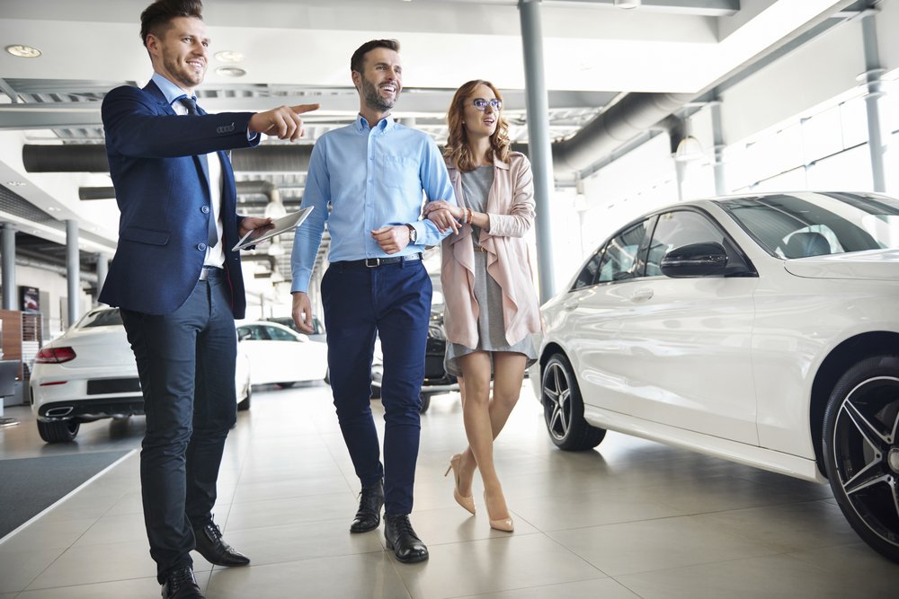 Do car salesmen get paid hourly? A labor law attorney explains