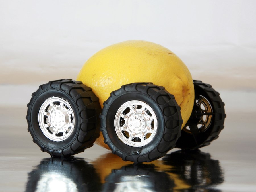 Lemon with wheels