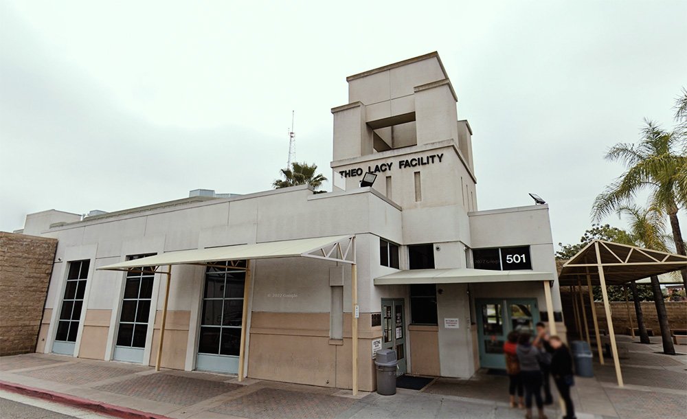 theo lacy jail tour