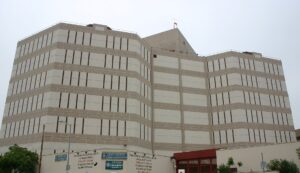 Exterior del Centro Correccional Twin Towers