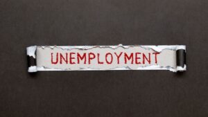 Etiqueta de puerta que dice "desempleo"